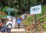 Objek Wisata Luwu Timur Dibanjiri Pengunjung Saat Libur Panjang Idul Fitri